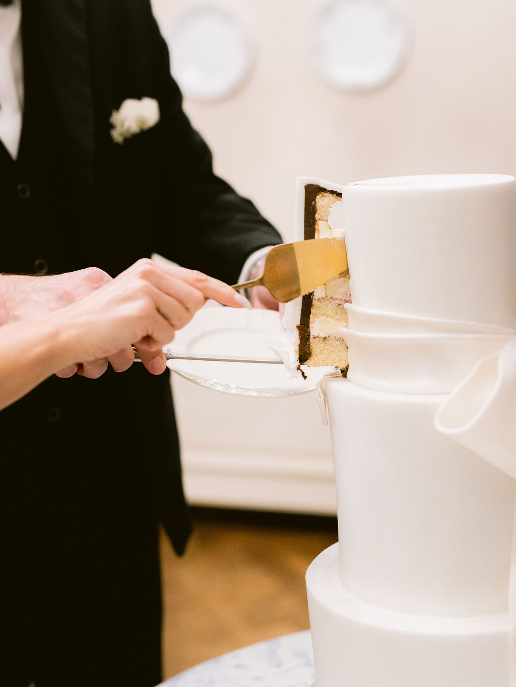 Ema & Charles – svatba Chateau Mcely, Sweet & Chic