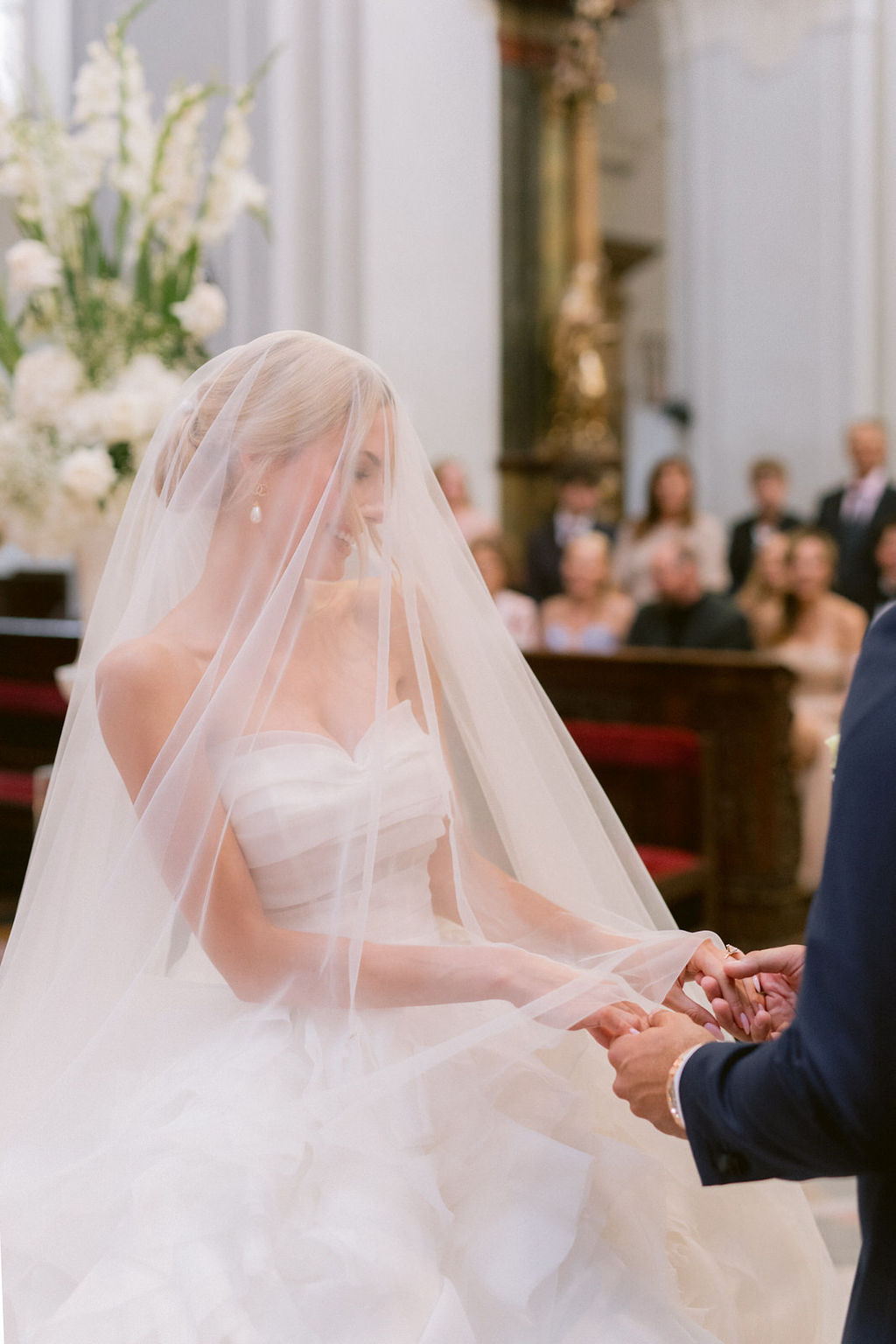 Sára & Petr – wedding at Augustine Hotel Prague, Sweet & Chic
