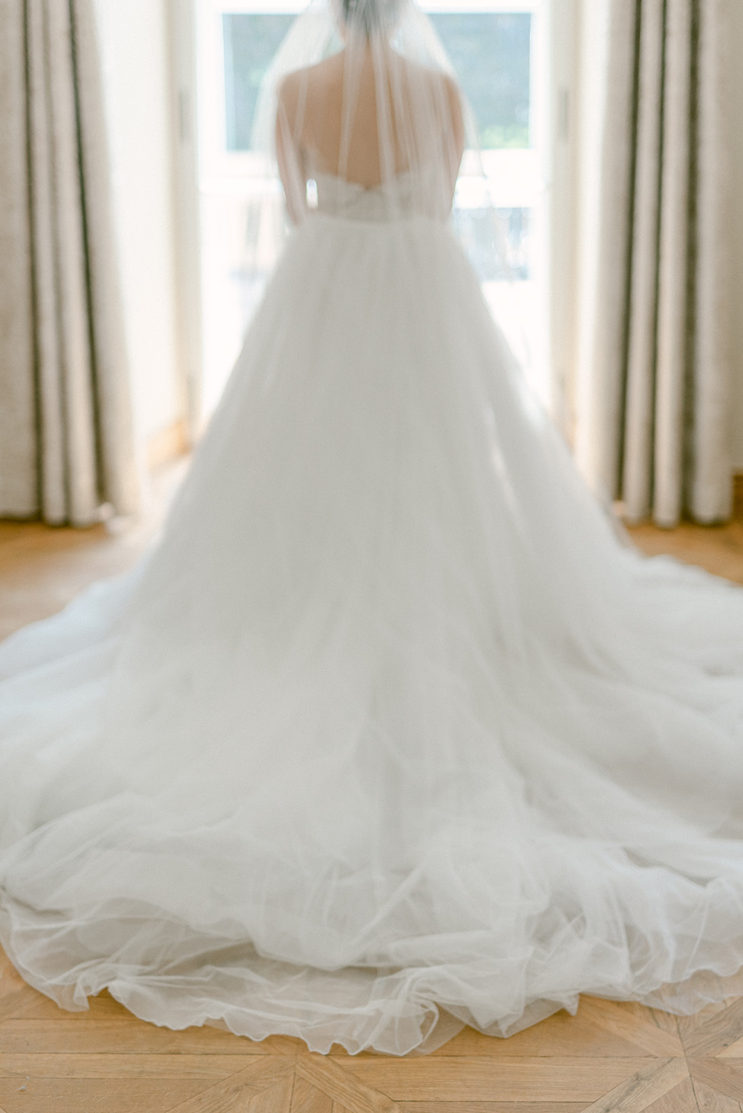 Jana & Jonathan – svatba Zámek Ratměřice, Sweet & Chic