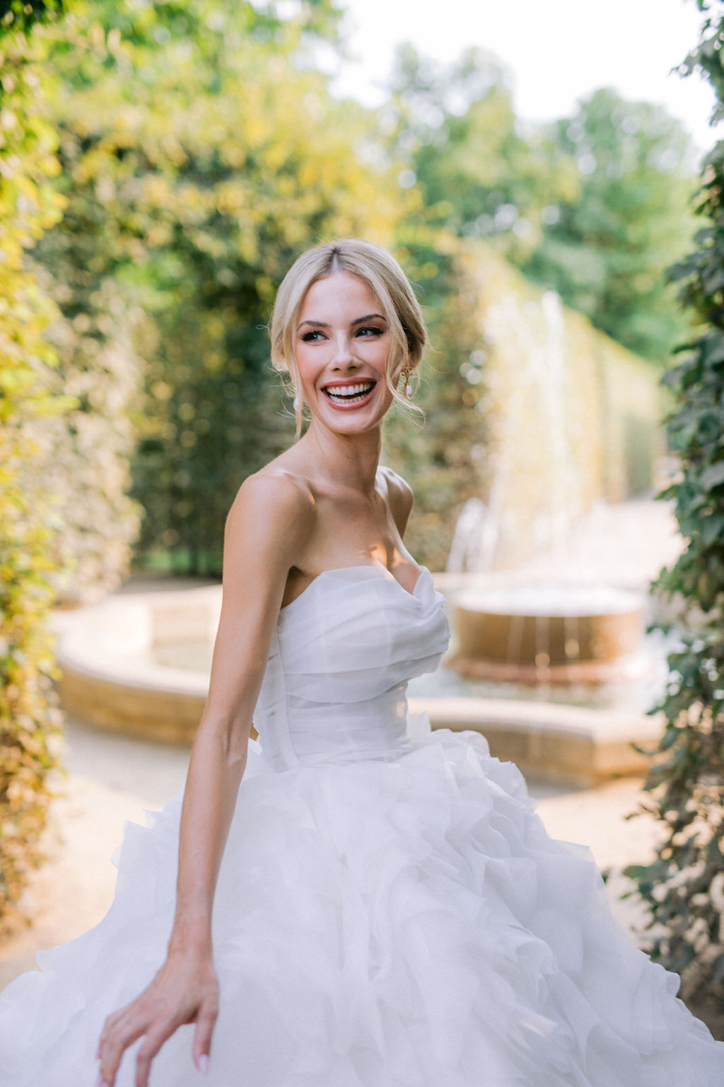 Sára & Petr – wedding at Augustine Hotel Prague, Sweet & Chic