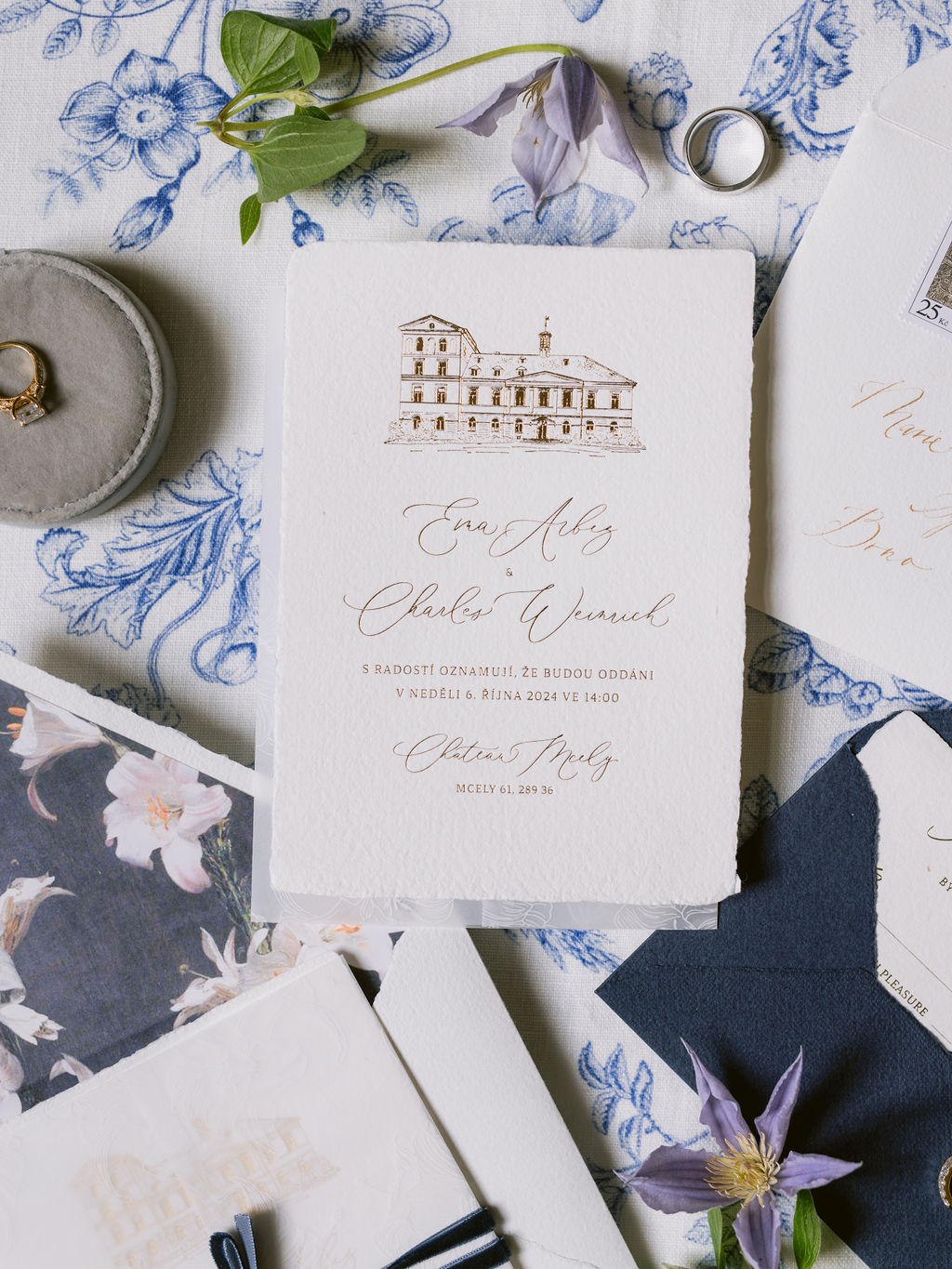 Ema & Charles – svatba Chateau Mcely, Sweet & Chic