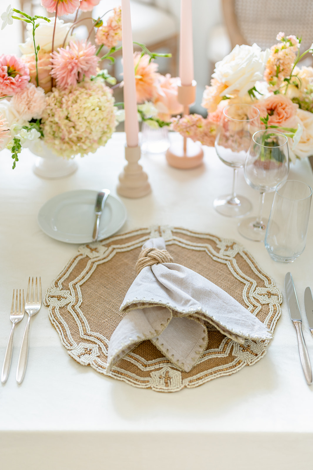 Shauna & Alec – wedding at Augustine Hotel Prague, Sweet & Chic