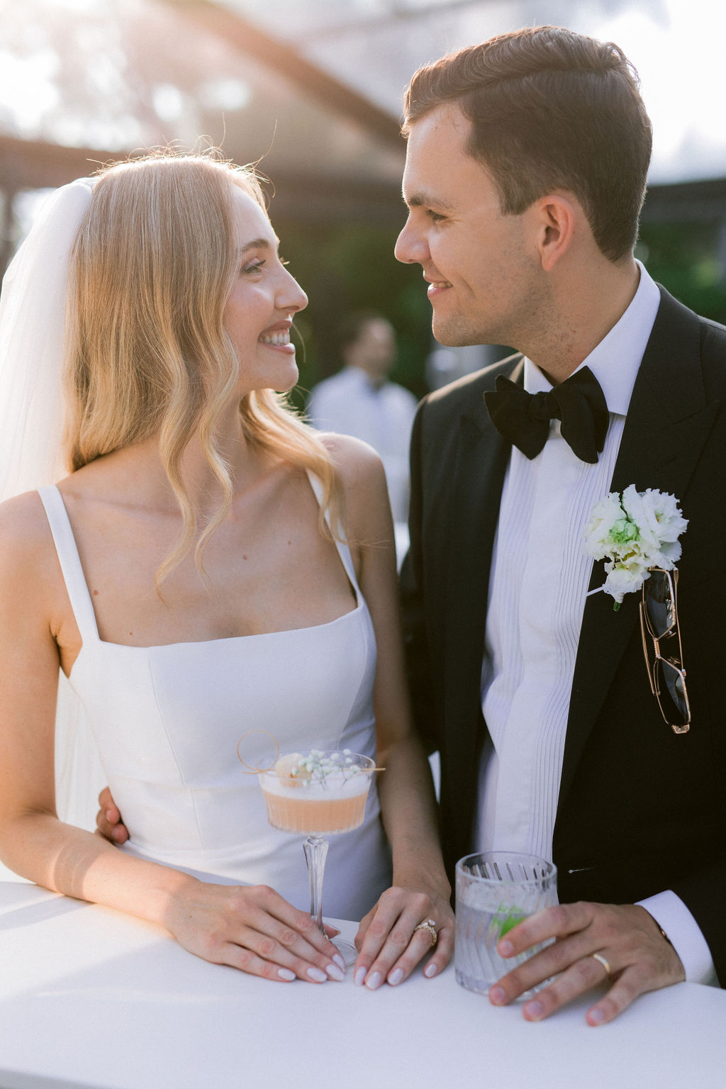 Bára & Martin – wedding at Chateau Mcely, Sweet & Chic