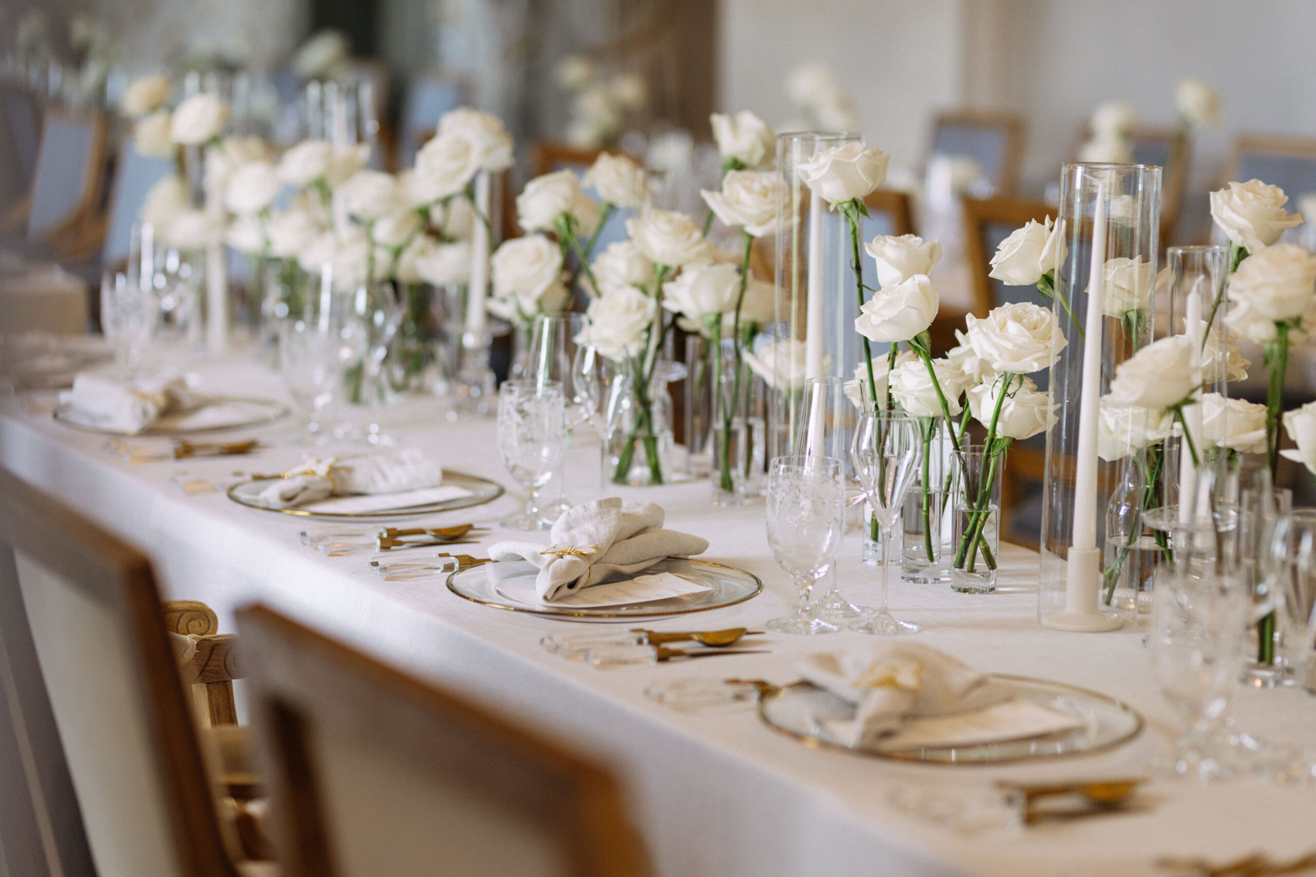 Alex & Milan – wedding at Chateau Mcely, Sweet & Chic