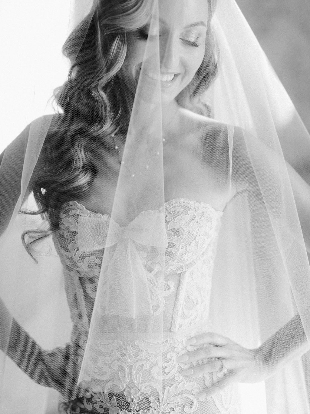 Ema & Charles – svatba Chateau Mcely, Sweet & Chic