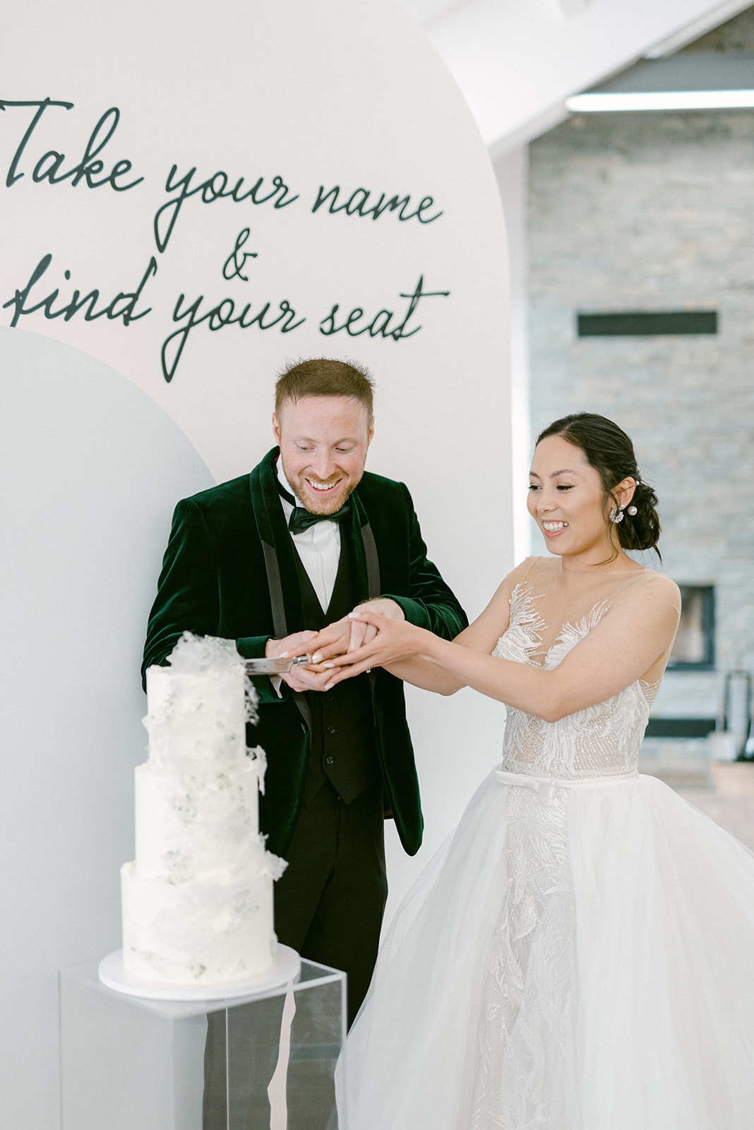 Jana & Jonathan – svatba Zámek Ratměřice, Sweet & Chic