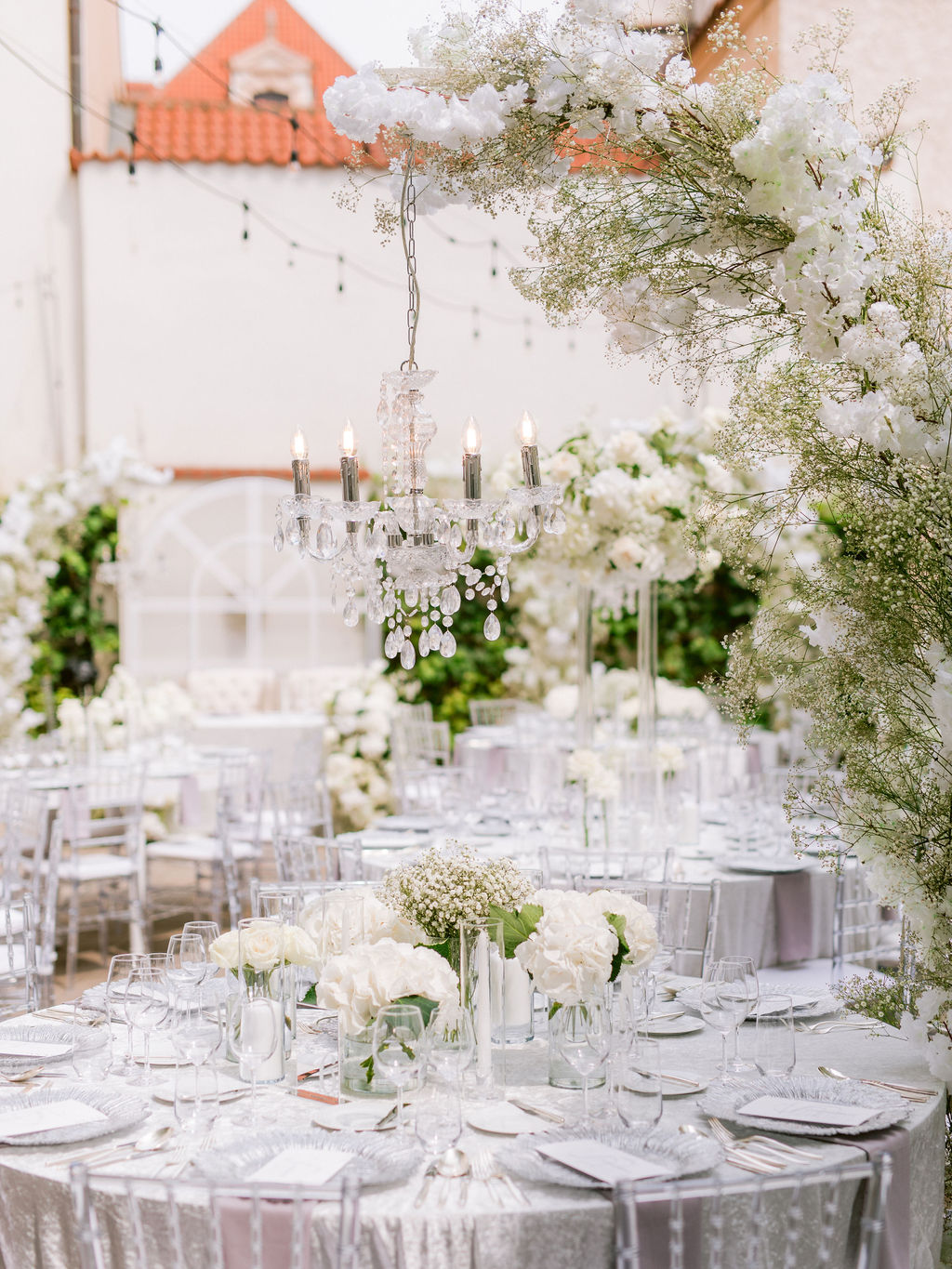 Sára & Petr – wedding at Augustine Hotel Prague, Sweet & Chic