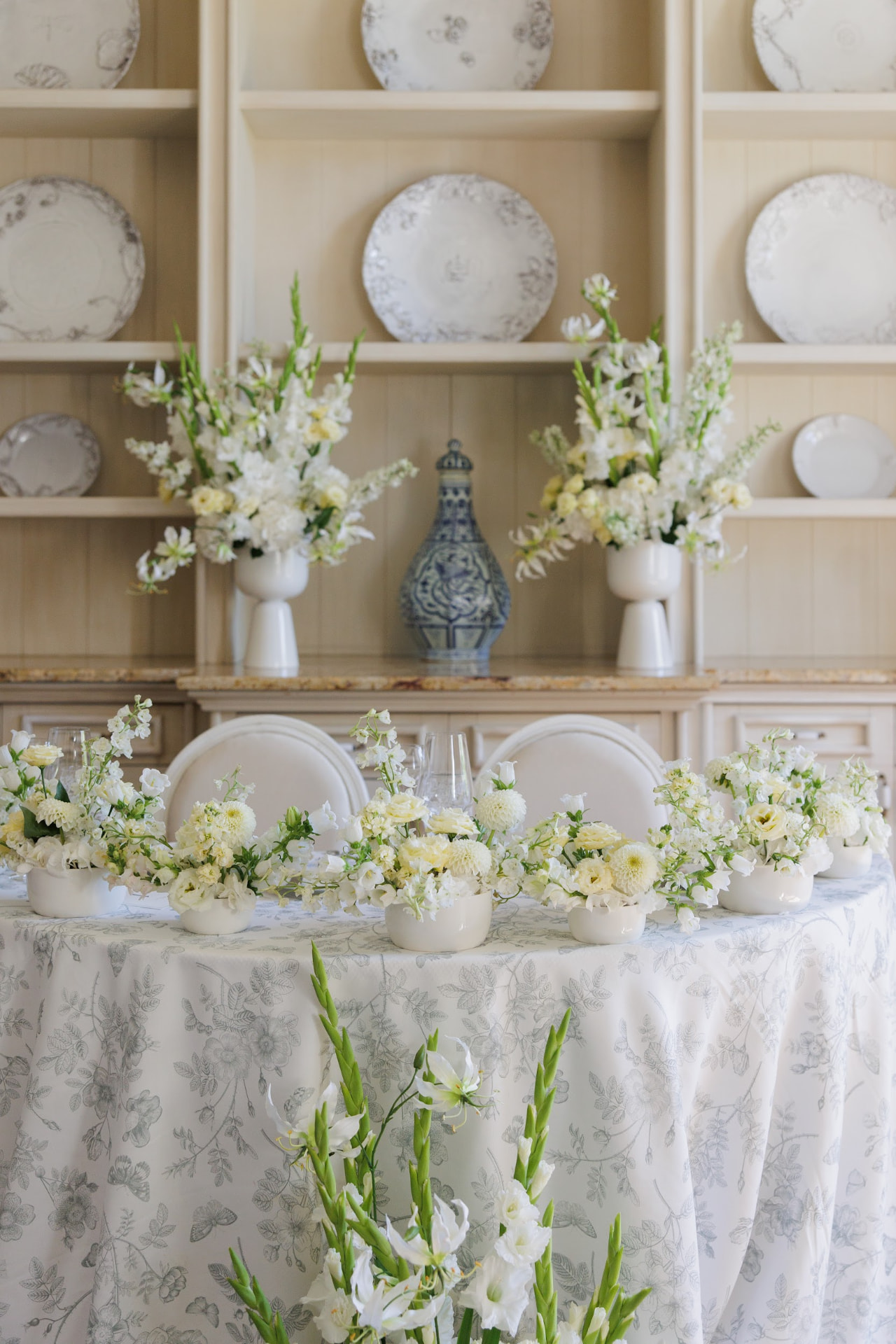 Dominika & Filip – svatba Chateau Mcely, Sweet & Chic
