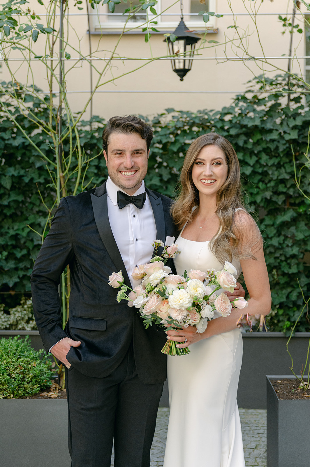 Shauna & Alec – wedding at Augustine Hotel Prague, Sweet & Chic