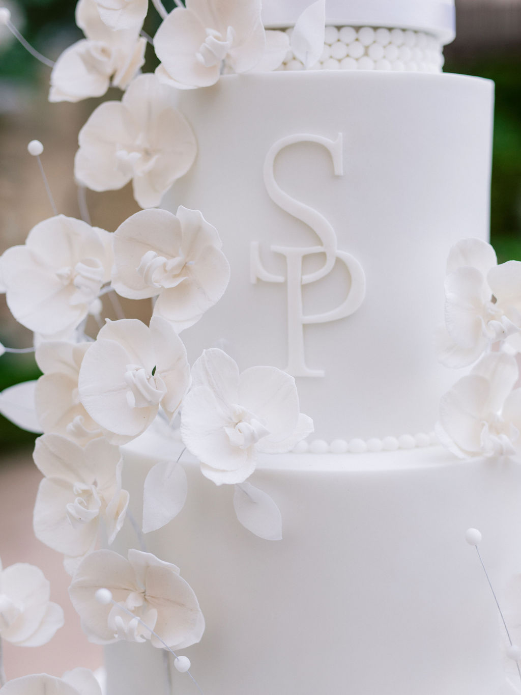 Sára & Petr – wedding at Augustine Hotel Prague, Sweet & Chic