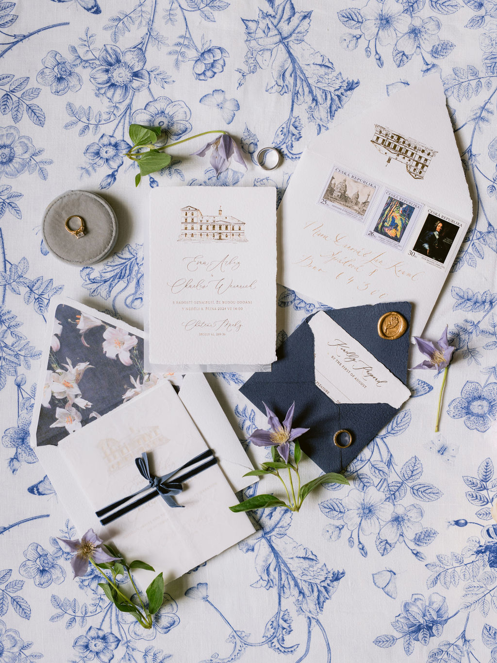 Ema & Charles – svatba Chateau Mcely, Sweet & Chic