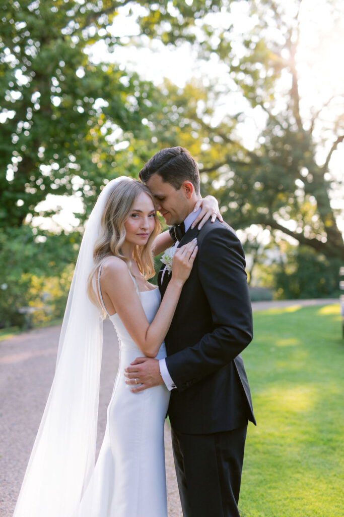 Bára & Martin – svatba Chateau Mcely, Sweet & Chic