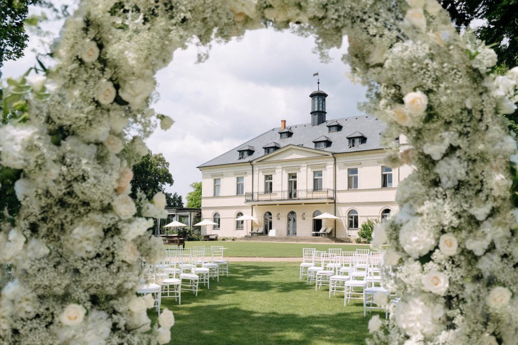 Alex & Milan – wedding, Sweet & Chic