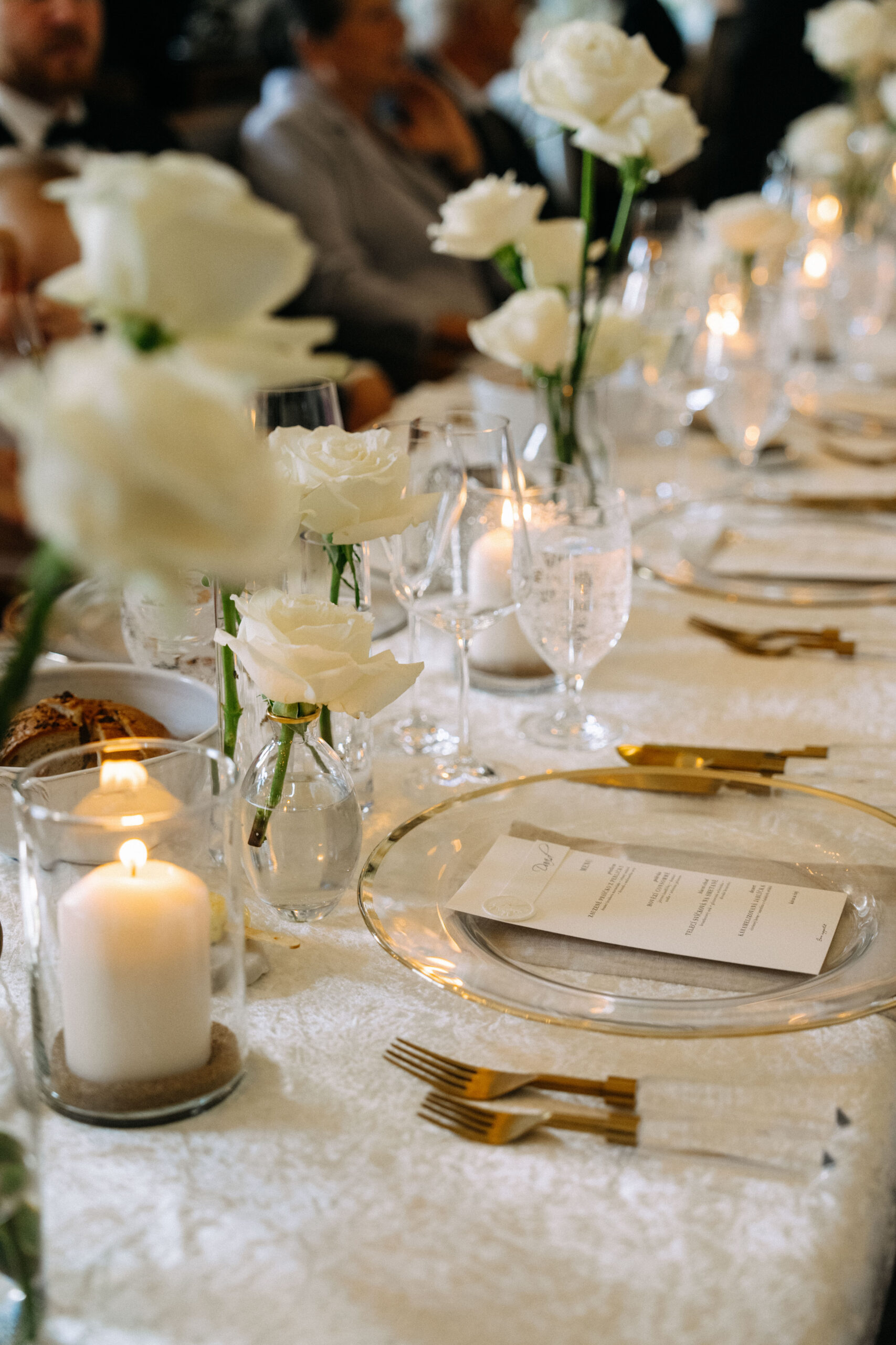 Alex & Milan – wedding at Chateau Mcely, Sweet & Chic